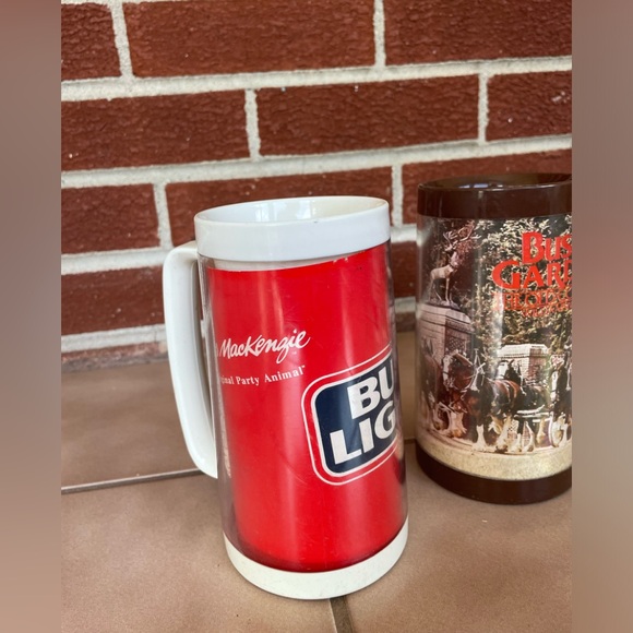 Vintage Set of 4 Budweiser Thermo-Serv Insulated Plastic Mugs - Picture 3 of 8